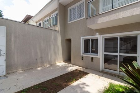 Casa à venda com 62m², 3 quartos e 1 vaga Casa à venda com 62m², 3 quartos e 1 vagaGaragem