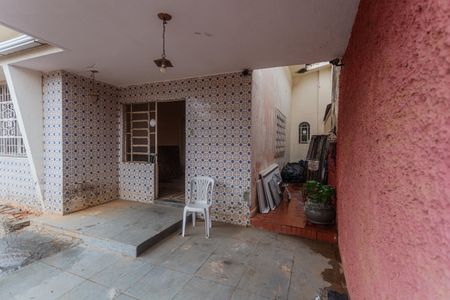 Casa à venda com 180m², 4 quartos e 1 vagaGaragem/Entrada