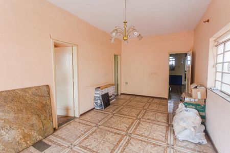 Sala de casa à venda com 4 quartos, 180m² em Esplanada, Belo Horizonte
