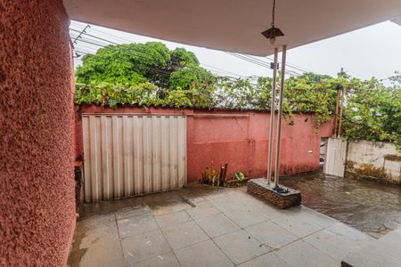 Casa à venda com 180m², 4 quartos e 1 vagaGaragem