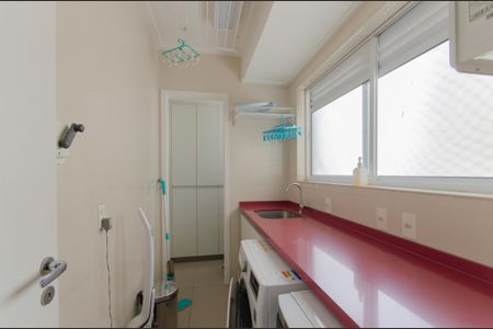 Apartamento à venda com 142m², 3 quartos e 2 vagasÁrea de Serviço