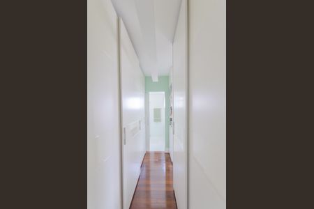 Apartamento à venda com 142m², 3 quartos e 2 vagasSuíte 2