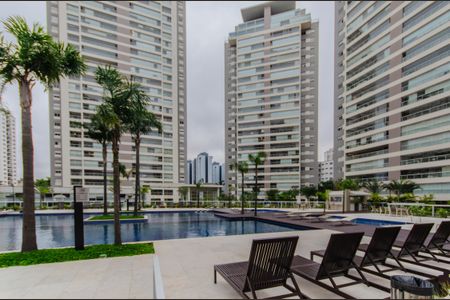 Apartamento à venda com 142m², 3 quartos e 2 vagasÁrea comum - Piscina