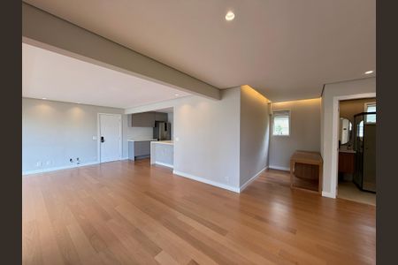 Apartamento à venda com 100m², 2 quartos e 3 vagasSala