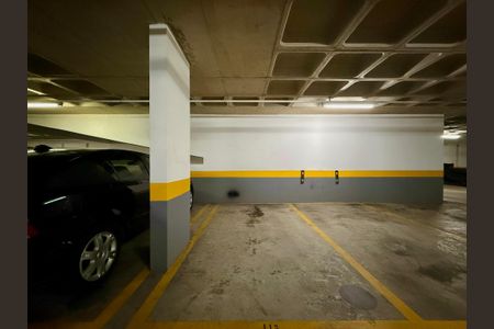 Apartamento à venda com 100m², 2 quartos e 3 vagasVagas Apartamento 