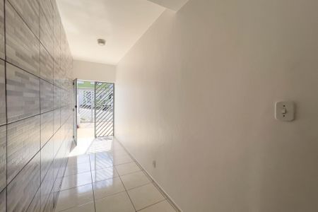 Casa à venda com 95m², 2 quartos e 2 vagasEntrada