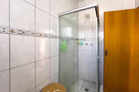 Casa à venda com 95m², 2 quartos e 2 vagasBanheiro