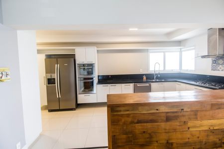 Apartamento à venda com 176m², 3 quartos e 3 vagas Apartamento à venda com 176m², 3 quartos e 3 vagasCozinha