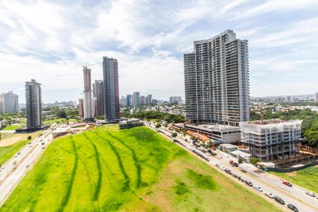 Apartamento à venda com 176m², 3 quartos e 3 vagas Apartamento à venda com 176m², 3 quartos e 3 vagasVista da Suíte