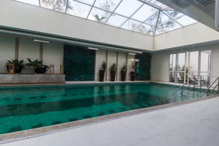 Apartamento à venda com 176m², 3 quartos e 3 vagasPiscina Coberta