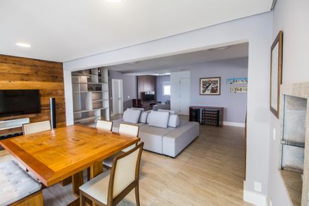 Apartamento à venda com 176m², 3 quartos e 3 vagas Apartamento à venda com 176m², 3 quartos e 3 vagasVaranda gourmet