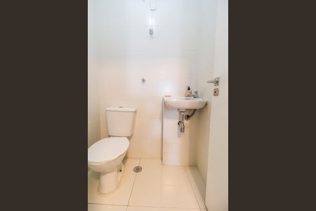 Apartamento à venda com 176m², 3 quartos e 3 vagas Apartamento à venda com 176m², 3 quartos e 3 vagasBanheiro de serviço