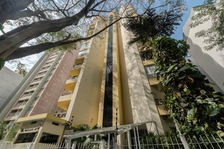 Apartamento para alugar com 40m², 1 quarto e 1 vagaFachada