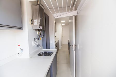 Apartamento à venda com 110m², 4 quartos e 2 vagas Apartamento à venda com 110m², 4 quartos e 2 vagasÁrea de Serviço