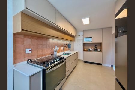 Apartamento à venda com 110m², 3 quartos e 2 vagasCozinha 
