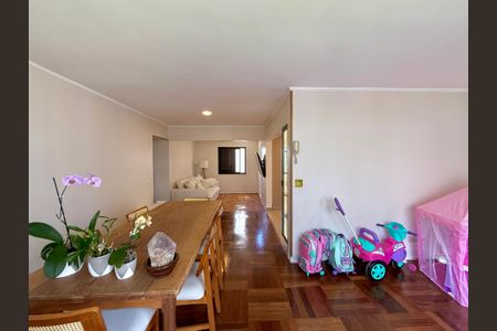 Apartamento à venda com 110m², 3 quartos e 2 vagasSala