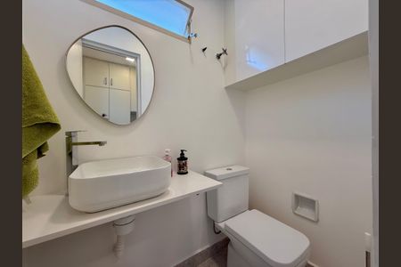 Apartamento à venda com 110m², 3 quartos e 2 vagasBanheiro de Serviço