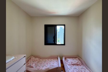 Apartamento à venda com 110m², 3 quartos e 2 vagasQuarto 2