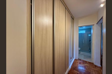 Apartamento à venda com 110m², 3 quartos e 2 vagasCloset Suite 