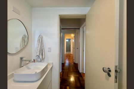 Apartamento à venda com 110m², 3 quartos e 2 vagasBanheiro Social