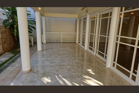 Casa para alugar com 3 quartos, 418m² em Residencial Dez (Alphaville), Santana de Parnaíba