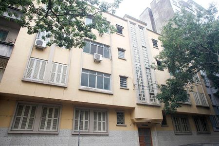 Apartamento à venda com 41m², 1 quarto e sem vagaFachada