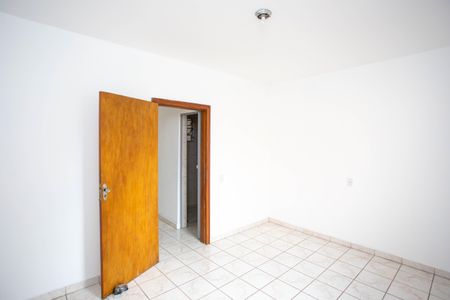 Casa para alugar com 200m², 2 quartos e 3 vagasQuarto 1