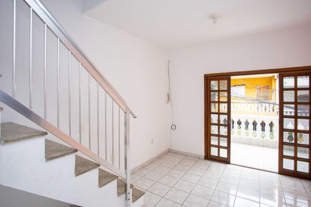Sala de casa para alugar com 2 quartos, 200m² em Serraria, Diadema