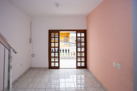 Casa para alugar com 200m², 2 quartos e 3 vagasSala