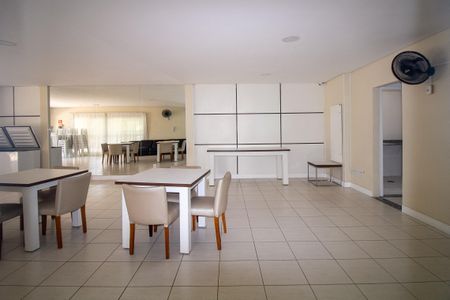 Apartamento à venda com 28m², 1 quarto e 1 vagaÁrea comum - Salão de festas