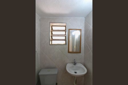 Casa à venda com 160m², 2 quartos e 2 vagasBanheiro de Serviço