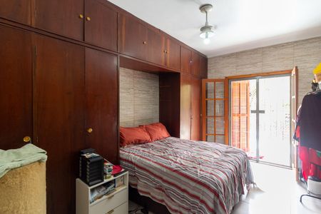 Casa à venda com 160m², 2 quartos e 2 vagasQuarto 2 - Suíte