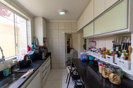 Casa à venda com 160m², 2 quartos e 2 vagasCozinha