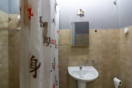 Casa à venda com 160m², 2 quartos e 2 vagasEdicula