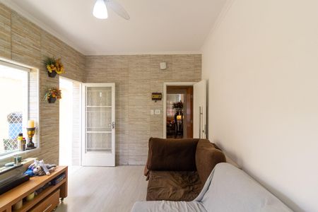 Casa à venda com 160m², 2 quartos e 2 vagasSala 2