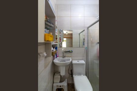 Casa à venda com 160m², 2 quartos e 2 vagasBanheiro Suíte