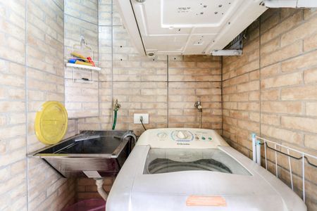 Casa à venda com 150m², 3 quartos e 2 vagasÁrea de Serviço