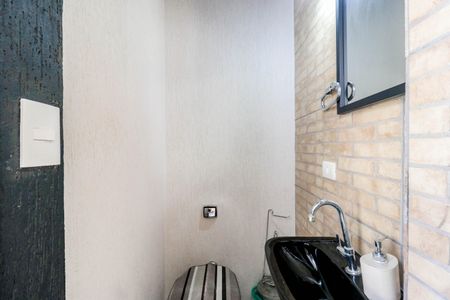 Casa à venda com 150m², 3 quartos e 2 vagasLavabo