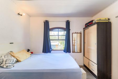 Casa à venda com 150m², 3 quartos e 2 vagasSuíte