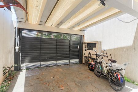Casa à venda com 150m², 3 quartos e 2 vagasGaragem