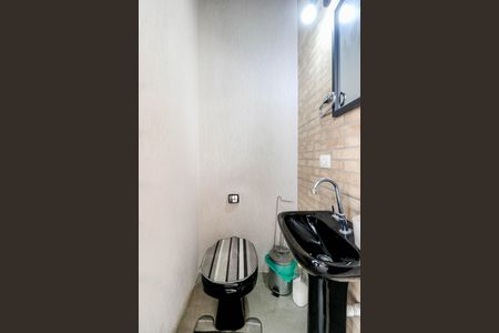 Casa à venda com 150m², 3 quartos e 2 vagasLavabo