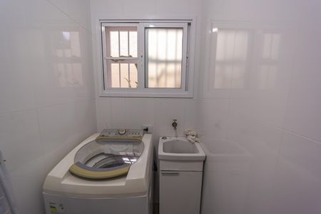 Casa à venda com 90m², 2 quartos e 2 vagasÁrea de Serviço