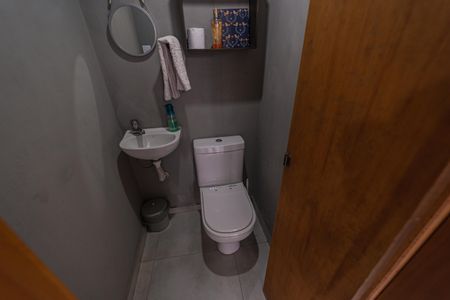 Casa à venda com 90m², 2 quartos e 2 vagasBanheiro 2