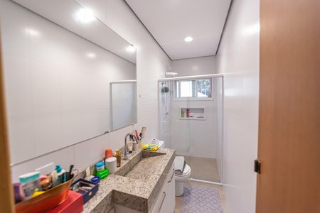 Casa à venda com 90m², 2 quartos e 2 vagasBanheiro do Quarto 2