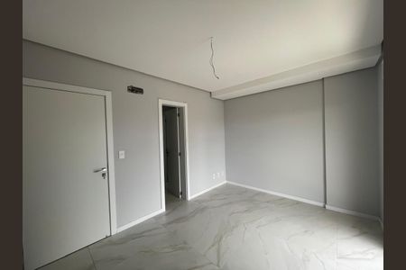 Apartamento à venda com 140m², 3 quartos e 2 vagasSemi suíte 1