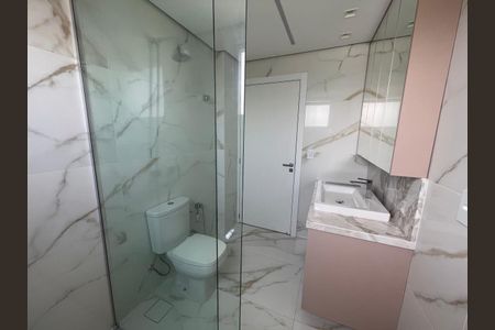 Apartamento à venda com 140m², 3 quartos e 2 vagasBanheiro da Suíte 1