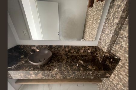 Apartamento à venda com 140m², 3 quartos e 2 vagasLavabo