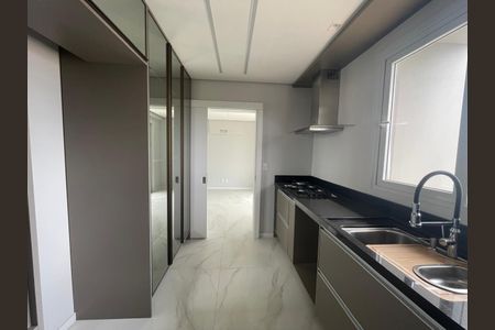 Apartamento à venda com 140m², 3 quartos e 2 vagasCozinha