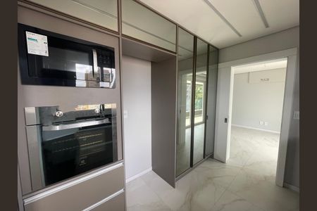 Apartamento à venda com 140m², 3 quartos e 2 vagasCozinha