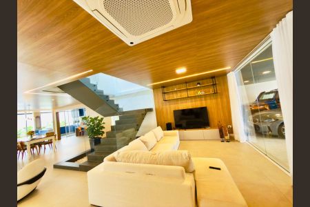 Sala de casa de condomínio à venda com 4 quartos, 385m² em Colinas da Anhanguera, Santana de Parnaíba